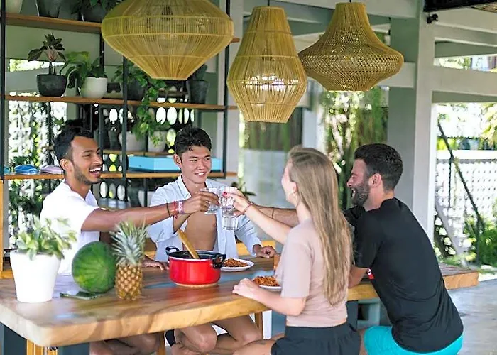Perfect For Families & Friends, 3 Bdr W/pool Sayan (Bali)